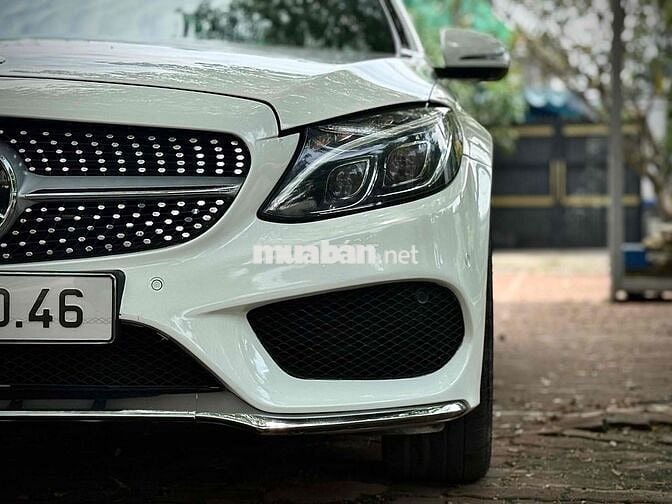 Mercedes Benz C Class 2016 C300 AMG - 6789 km