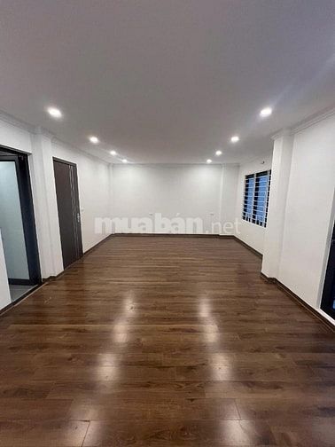 🌟 NHÀ ĐẸP 5 TẦNG – GẦN PHỐ – MẶT TIỀN RỘNG – PHÚC LỢI, LONG BIÊN 🌟