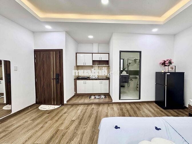 Căn hộ full nội thất cao cấp mới 100% ngay Lê Văn Sỹ - Trần Quang Diệu