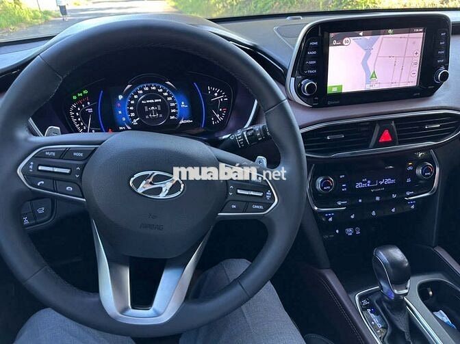 CHÍNH CHỦ:Hyundai Santa Fe 2019 Premium 2.4L HTRAC