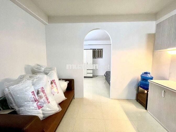 Cho thuê phòng trọ 1 phòng ngủ tách bếp ngay trung tâm quận 3