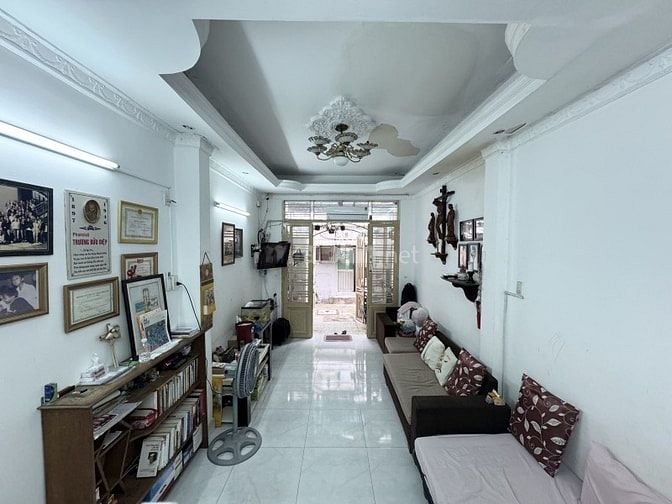 Bán nhà Trần Văn Đang - Hoàng Sa Q.3 - 51m2 - 2PN 2WC - giá 5,99 tỷ