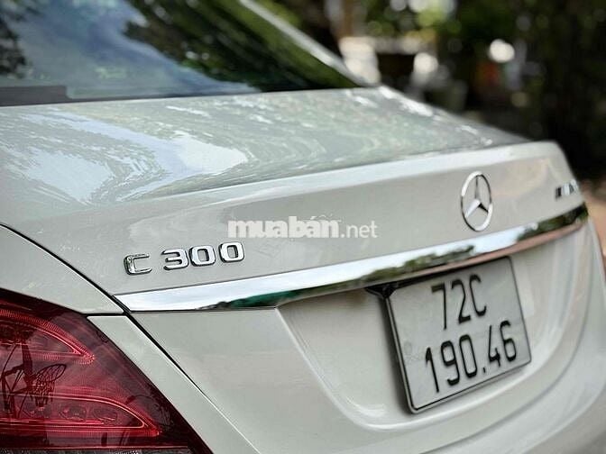 Mercedes Benz C Class 2016 C300 AMG - 6789 km