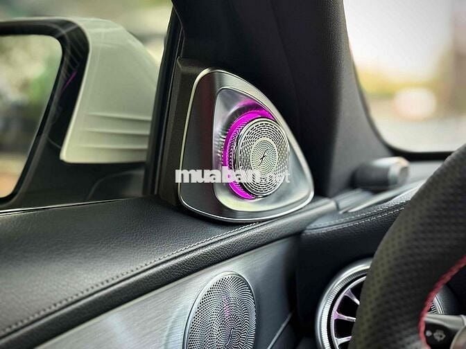 Mercedes Benz C Class 2016 C300 AMG - 6789 km
