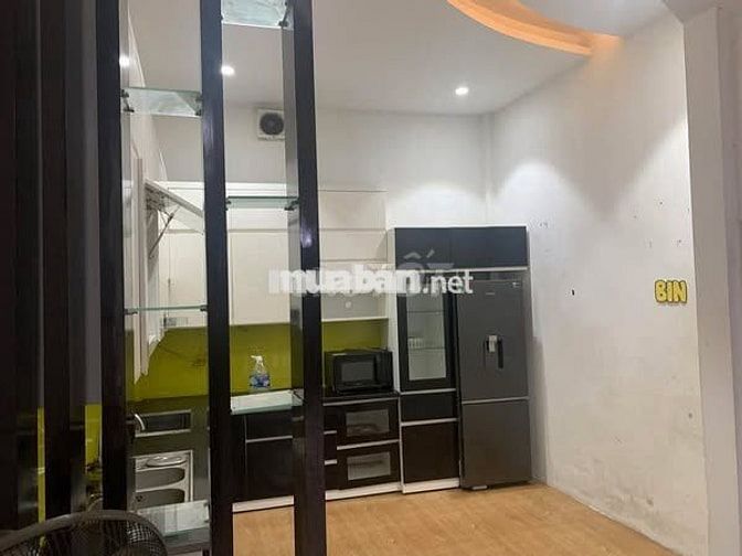 Cho thuê nhà nguyên căn ngõ 132 Cầu Giấy – vị trí thuận tiện