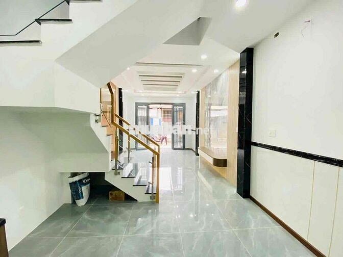 BÁN NHÀ 4M X 12M - NHÀ MÁY BIA LÊ VĂN KHƯƠNG VÀO 2 PHÚT - 1,638 TỶ