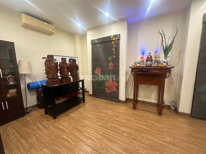 Mãi Phát Tài, Mặt ngõ Đội Cấn, 108m2, 7.6m ngang, 2 thoáng trước sau