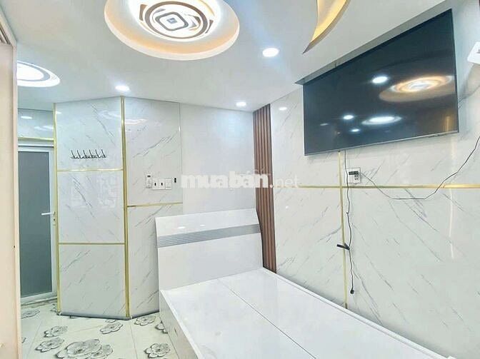 STUDIO CHỈ TÍNH ĐIỆN NƯỚC_CÒN LẠI FREE PHÍ_GẦN CẦU NG VĂN CỪ_CỌC 1TH
