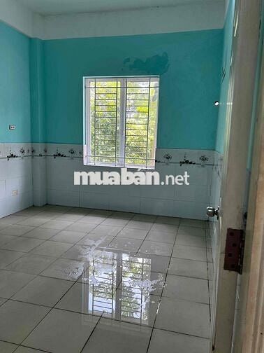 Cho thuê căn hộ 2MT ngay góc B1.3 Vĩnh Lộc B, Bình Chánh,4tr