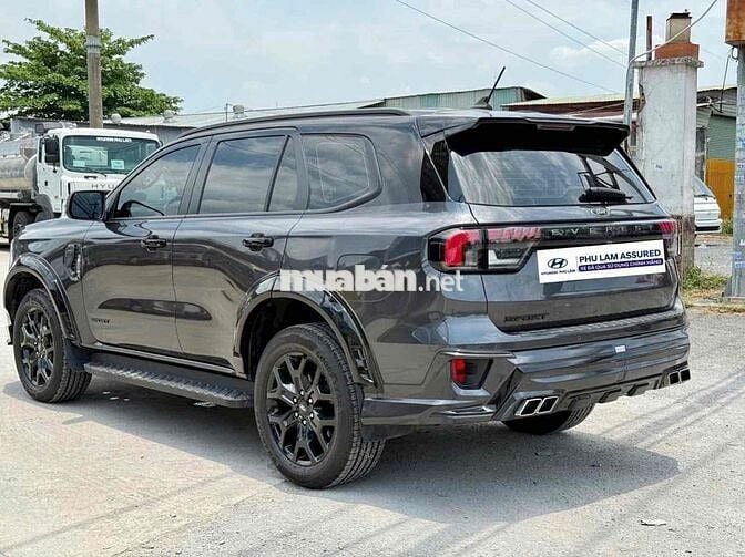 Ford Everest 2023 Sport 2.0L 4x2 AT - 26000 km