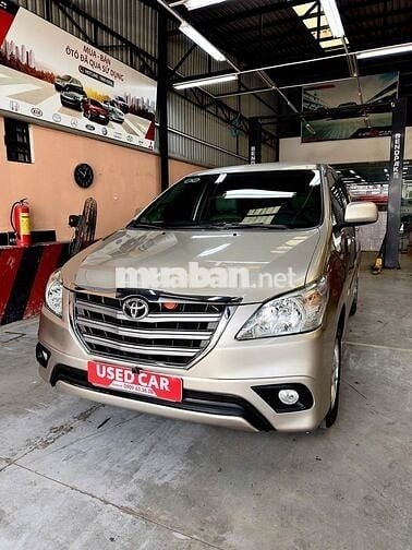 Toyota Innova 2014 2.0G - 275000 km