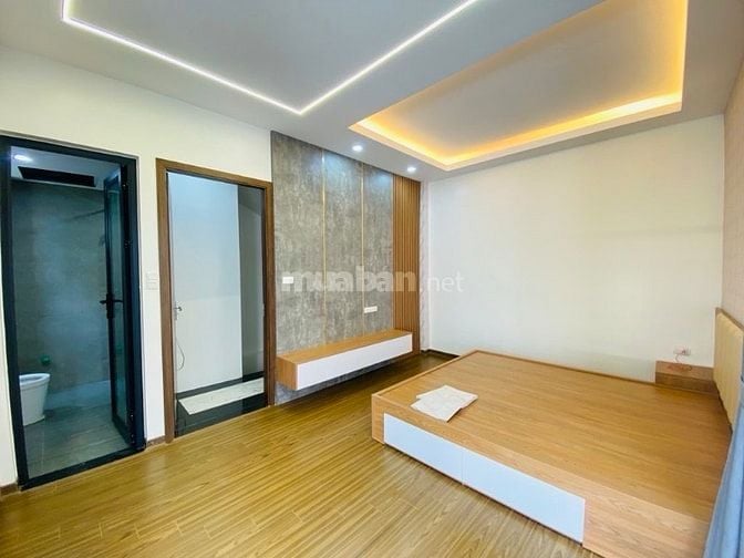 BÁN NHÀ LÔ GÓC PHỐ PHÙNG KHOANG,NHÀ MỚI 5TẦNG,OTO ĐỖ CỬA,GIÁ 11,2tỷ