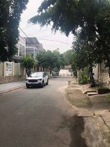 CẦN  Bán đất ĐƯỜNG SỐ 2 đường Thủy Lợi, phường Phước Long A, Q9 CỦ