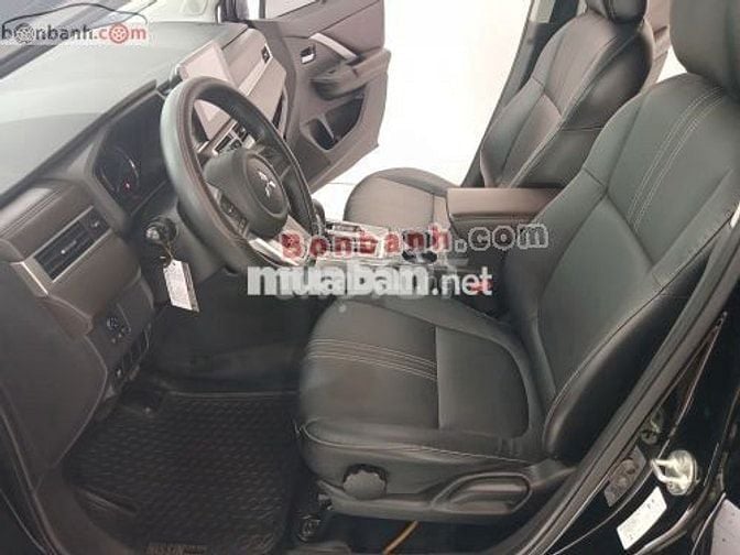 Mitsubishi Xpander 2022 Premium 1.5 AT - 7v