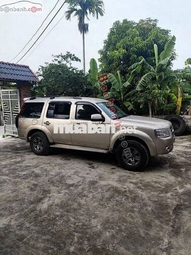 Ford Everest 2.5L 4x2 MT 2009 - 158 Triệu