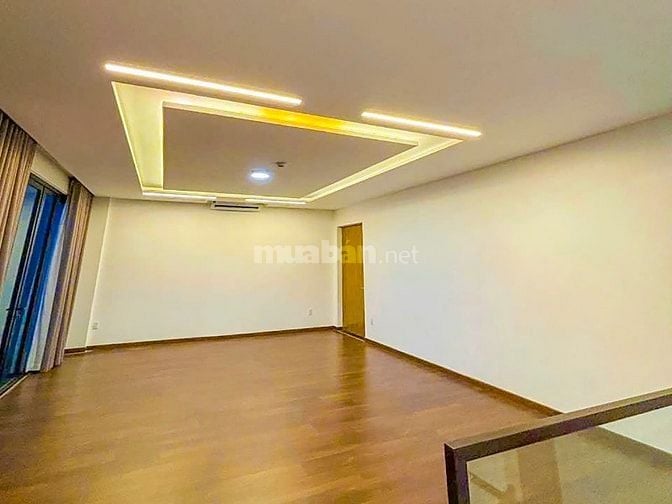 Bán gấp căn Penthouse D’Edge Thảo Điền gồm 2 tầng 4 phòng ngủ 412m2