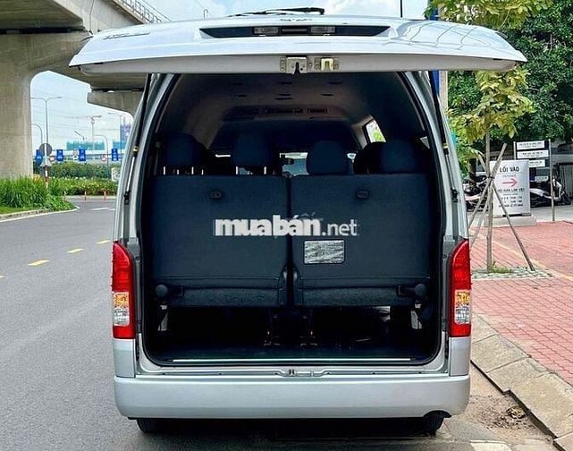 Bán Hiace dầu 3.0 2018 - Xe bảo dưỡng full hãng