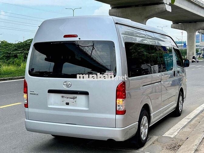 Bán Hiace dầu 3.0 2018 - Xe bảo dưỡng full hãng
