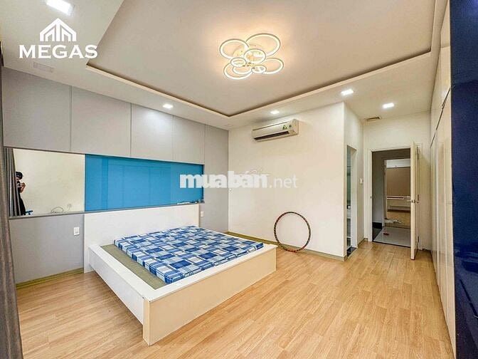 Cho Thuê Nhà Nguyên Căn 5PN 5WC Thoáng Mát Ngay CityLand Center Hills