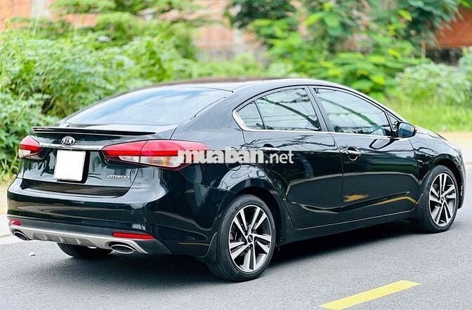 Kia Cerato 2017 2018 1.6 AT xe zin a-z giá cực tốt