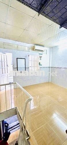 BÁN NHÀ CŨ HƯNG PHÚ P8 Q8 - BA GÁC - 27M2 ( 6.3M X 6.5M ) - GIÁ 2.9 TỶ