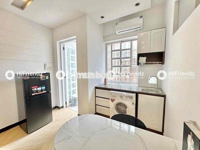 Cho thuê phòng ngay Cô Giang Q1 có BANCOL gần Cầu Ông Lãnh 30m2