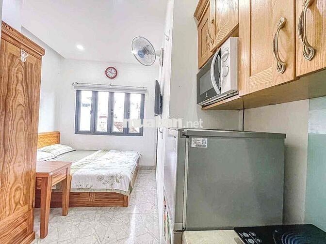 CHO THUÊ PHÒNG TRỌ CÁCH MẠNG THÁNG 8 QUẬN 3  GẦN ĐH KINH TẾ VINCOM 3/2