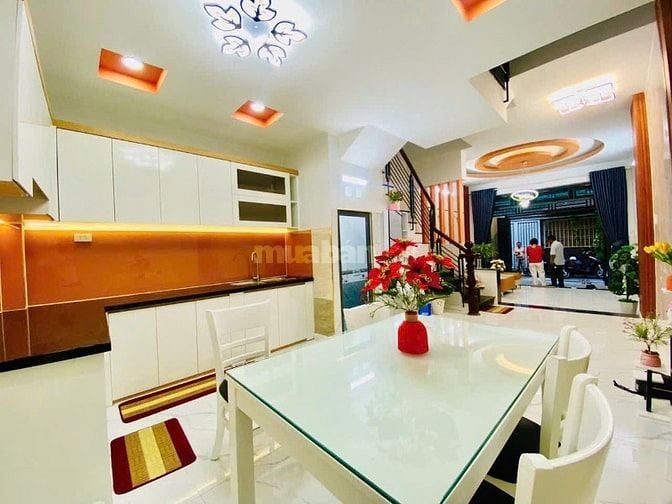 ⭐️Nhà 3 Lầu DT:4x12,6m; đẹp Cao cấp hẻm xe hơi Phạm Văn Chiêu, P8.