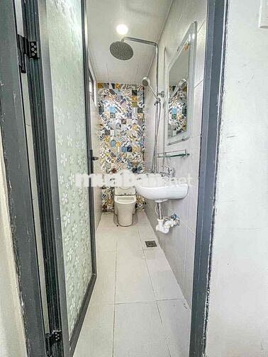 CHO THUÊ PHÒNG TRỌ CÁCH MẠNG THÁNG 8 QUẬN 3  GẦN ĐH KINH TẾ VINCOM 3/2