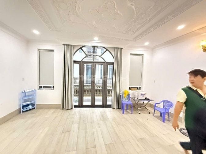 Bán Nhà 151/34 Liên Khu 45,BHHB,Bình Tân DT:6-10m2 4lầu 4Pn 5ty Nhỉnh