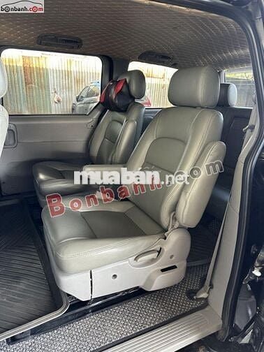 Kia Carnival GS 2.5 AT 2009 - 179 Triệu