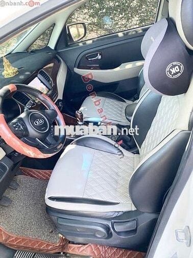 Kia Rondo GMT 2016 -Màu Trắng