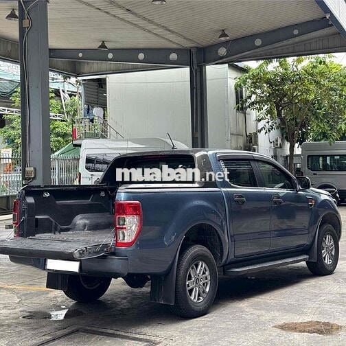 Ford Ranger 2019 XLS 2.2L STĐ Vay 50-60%. Bảo Hanh