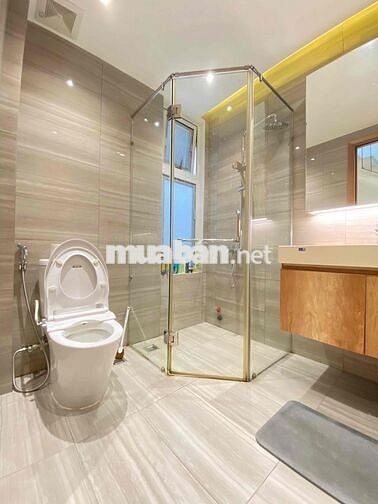 Bán nhà khu Phan Xích Long mặt tiền 8m, xem nhà đảm bảo thích vị trí.