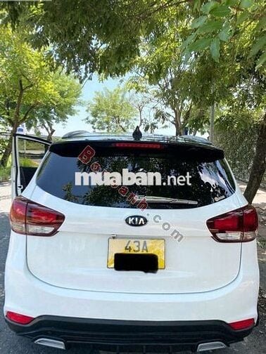 Kia Rondo GMT 2016 -Màu Trắng