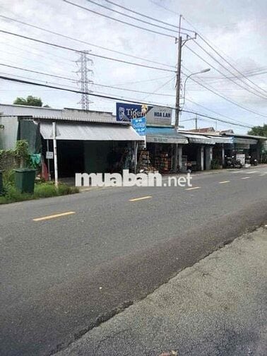Nhà cấp 4 cho thuê diện tich ngang 6m dài 30m