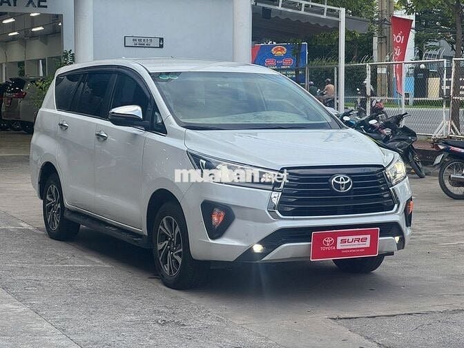 Innova 2.0G 2022 Tự Động- 54.900 km - Giá Còn Giảm