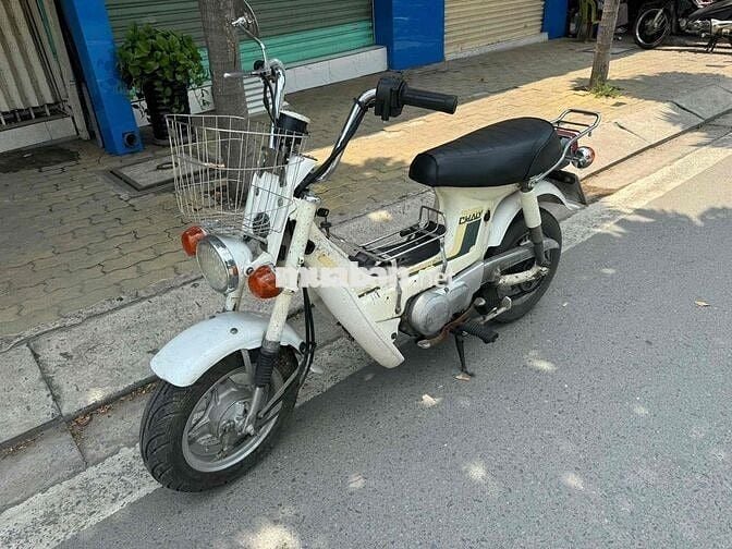 Chaly có giấy , máy êm