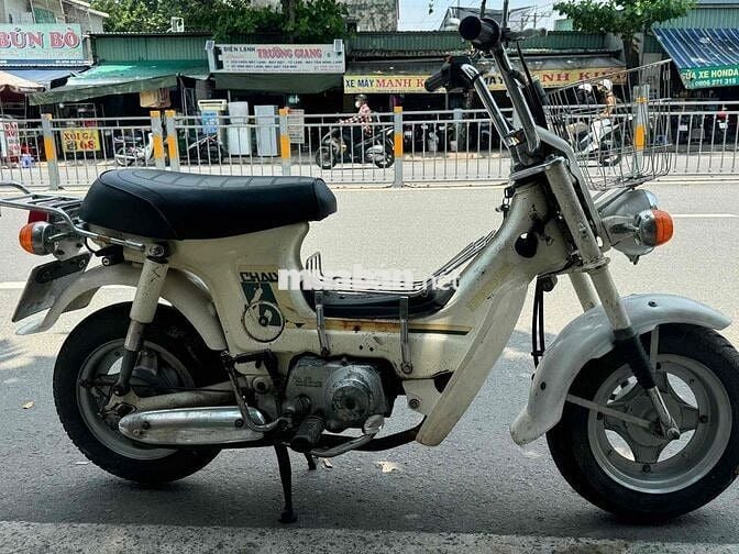 Chaly có giấy , máy êm