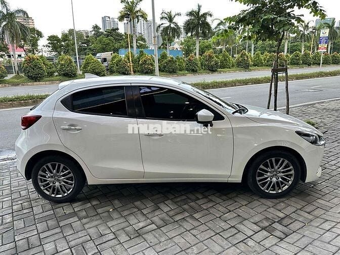 Cần Bán Chiếc Mazda2 Sport 1.5Luxury sx2022
