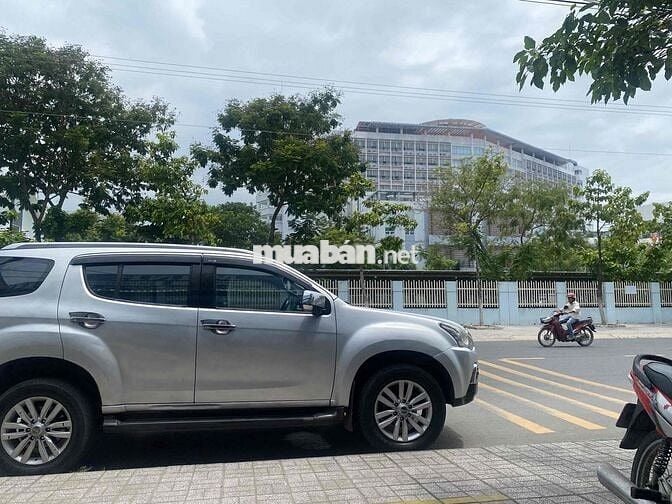 Isuzu Mu X 2019 1.9 4X2 AT - 190000 km