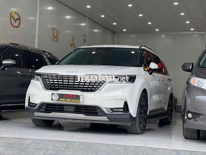 Kia Carnival 2024 Signature 2.2D - 26000 km