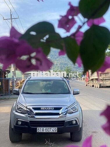 Isuzu Mu X 2019 1.9 4X2 AT - 190000 km