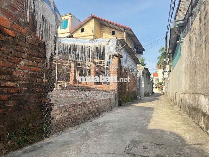 THÔN BẮC-KIM NỖ, NHỈNH 5TỶ, ÔTÔ VÀO ĐẤT, ĐƯỜNG THÔNG, SÁT BÌA LÀNG