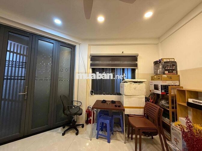 CHI THUÊ VĂN PHÒNG HOẶC MẶT BẰNG KINH DOANH