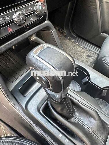 Ford Everest 2022 Titanium 2.0L 4x2 AT - 24000 km