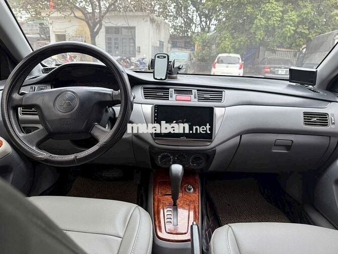 Mitsubishi Lancer 2003 1.6 AT - 250000 km