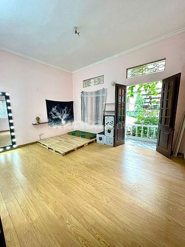 Cho thuê nhà riêng sân vườn trung tâm Hai Bà Trưng Phố Bạch Mai Hà Nội