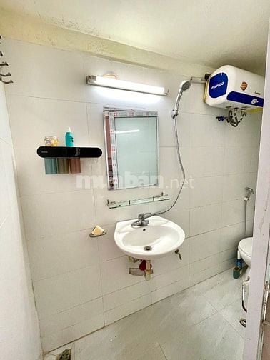 Cho thuê nhà riêng sân vườn trung tâm Hai Bà Trưng Phố Bạch Mai Hà Nội