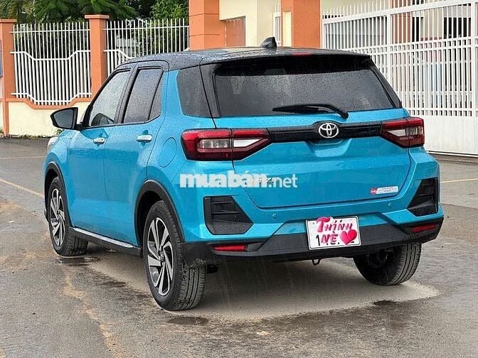 Toyota Raize 2022 - xanh ngọc nóc đen đẹp như mới